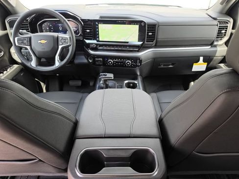 New 2026 Chevrolet Silverado 1500 LTZ w/ LTZ Premium Package AWD/4WD image 15