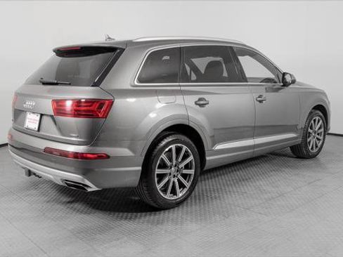 Used 2018 Audi Q7 2.0T Premium Plus w/ Premium Plus Package AWD/4WD image 8