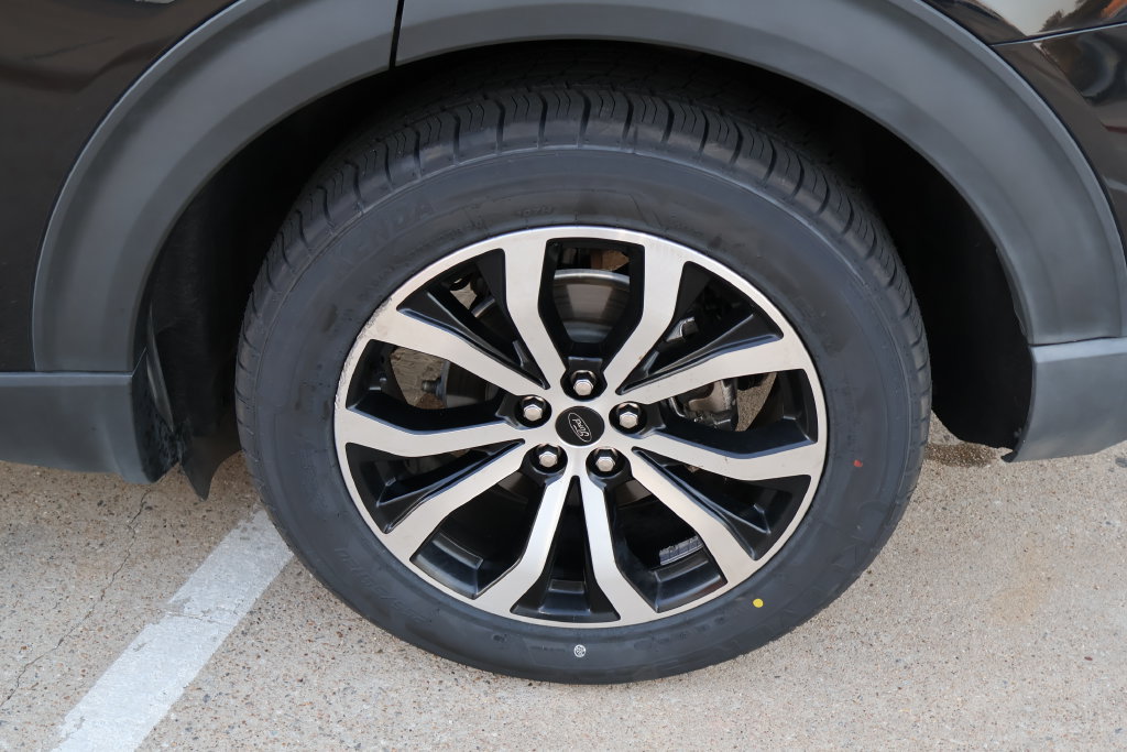 Used 2022 Ford Explorer ST-Line RWD image 10