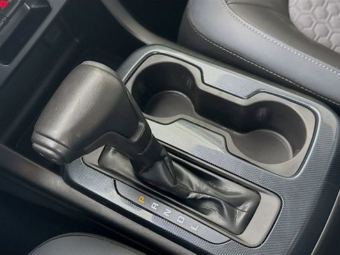 Used 2018 Chevrolet Colorado Z71 image 19