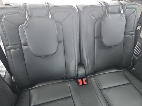 Used 2021 Lincoln Aviator Grand Touring w/ Equipment Group 302A AWD/4WD image 12