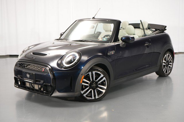 Used 2024 MINI Cooper S FWD image 1