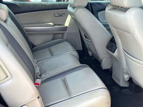 Used 2012 MAZDA CX-9 Grand Touring w/ Moonroof & Bose Audio Pkg image 15