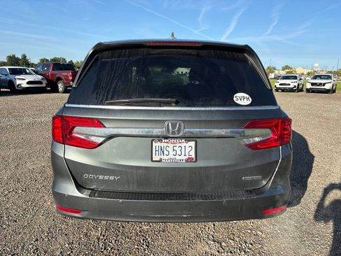 Used 2018 Honda Odyssey Touring image 10