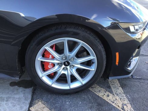 Used 2024 Ford Mustang GT Premium image 28