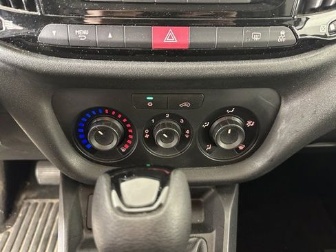 Used 2017 RAM ProMaster City Tradesman SLT w/ Rear Back-up Camera Group image 23