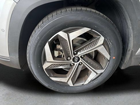Used 2022 Hyundai Tucson Limited image 22