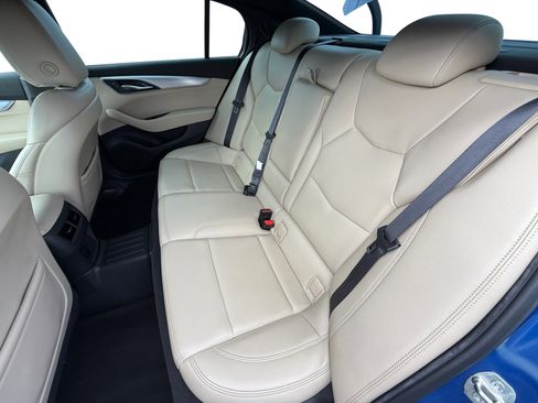 Used 2023 Cadillac CT5 Luxury image 16