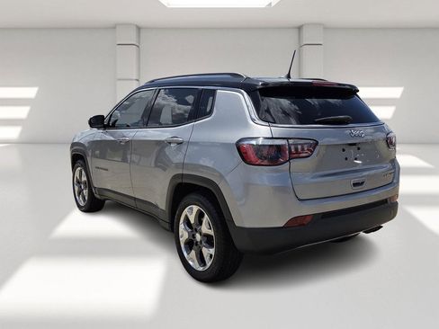 Certified 2019 Jeep Compass Limited FWD image 3