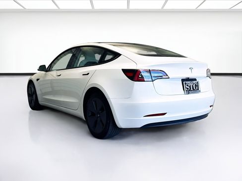 Used 2023 Tesla Model 3 Standard Range RWD image 6