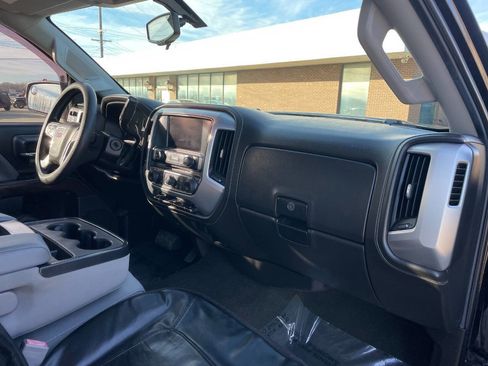 Used 2017 GMC Sierra 2500 SLE w/ SLE Preferred Package image 36