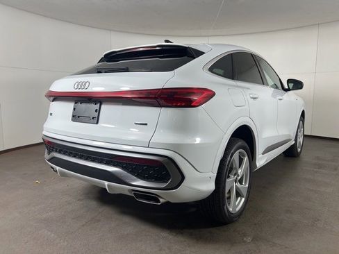 New 2025 Audi Q5 Premium Plus image 7