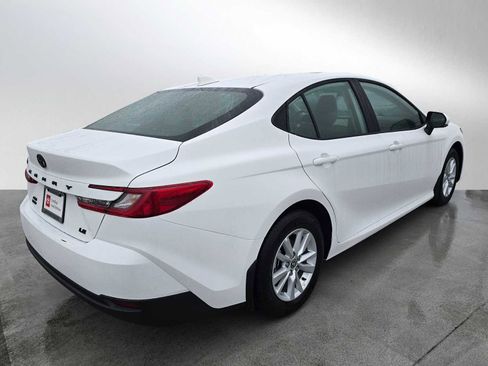 Certified 2025 Toyota Camry LE image 3