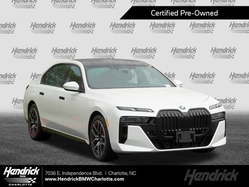Used 2023 BMW 760i xDrive AWD/4WD image 1
