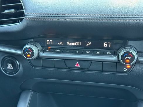 Used 2024 MAZDA MAZDA3 s FWD image 22