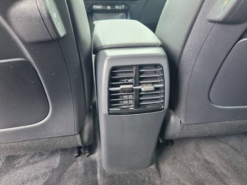 Used 2024 Kia Niro Wave w/ Wave Preserve Package FWD image 34