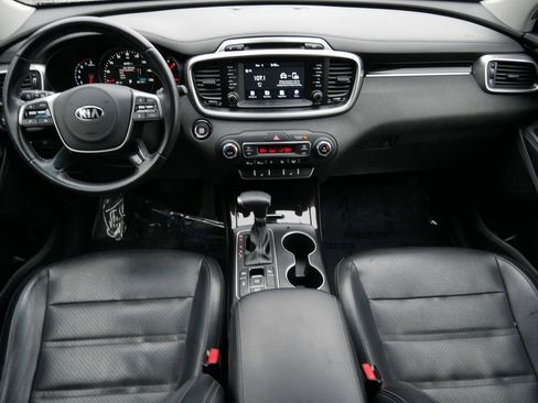 Used 2019 Kia Sorento EX image 13
