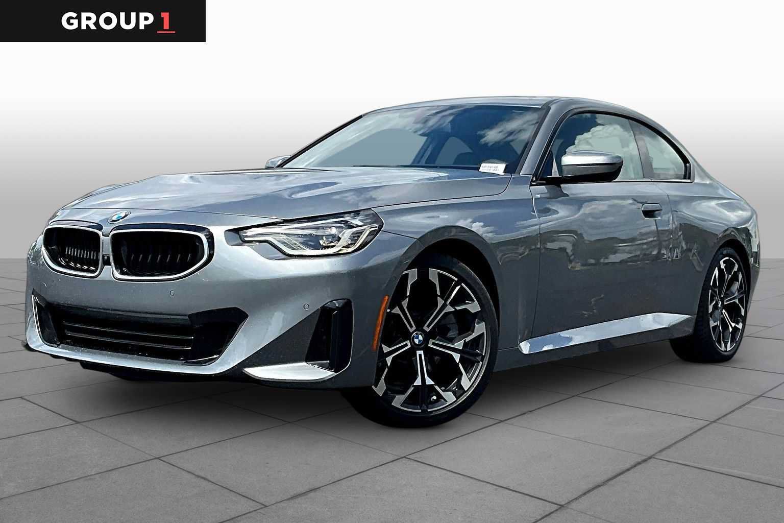 New 2025 BMW 230i Coupe w/ Premium Package RWD image 1