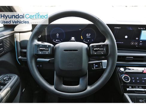 Used 2025 Hyundai Santa Fe Calligraphy image 17