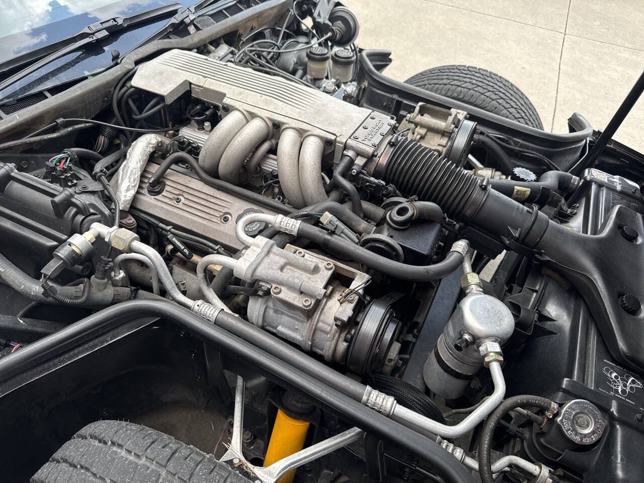 Used 1988 Chevrolet Corvette Coupe RWD image 24