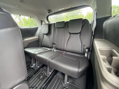 New 2026 Kia Carnival SX FWD image 44