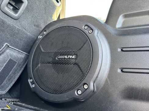 Used 2022 Jeep Wrangler Unlimited Sahara AWD/4WD image 10