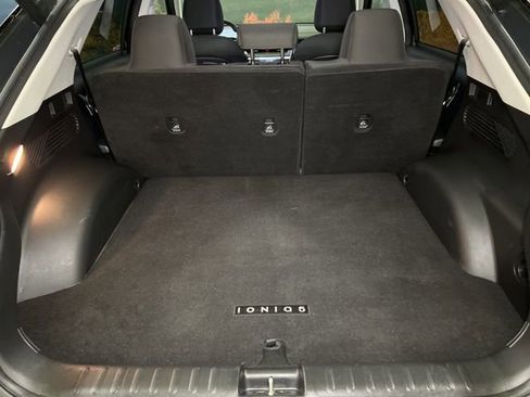 Used 2024 Hyundai Ioniq 5 SEL image 57