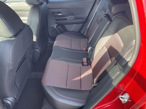 New 2025 Nissan Kicks SR image 12