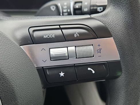 Used 2025 Hyundai Tucson SEL FWD image 25