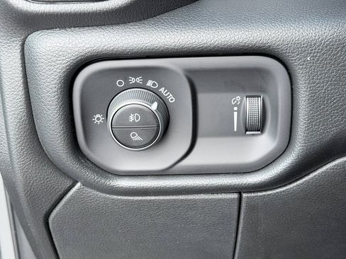 New 2026 RAM 2500 Warlock AWD/4WD image 12
