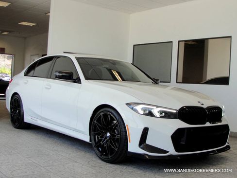 Used 2023 BMW 330i Sedan w/ M Sport Package RWD image 60