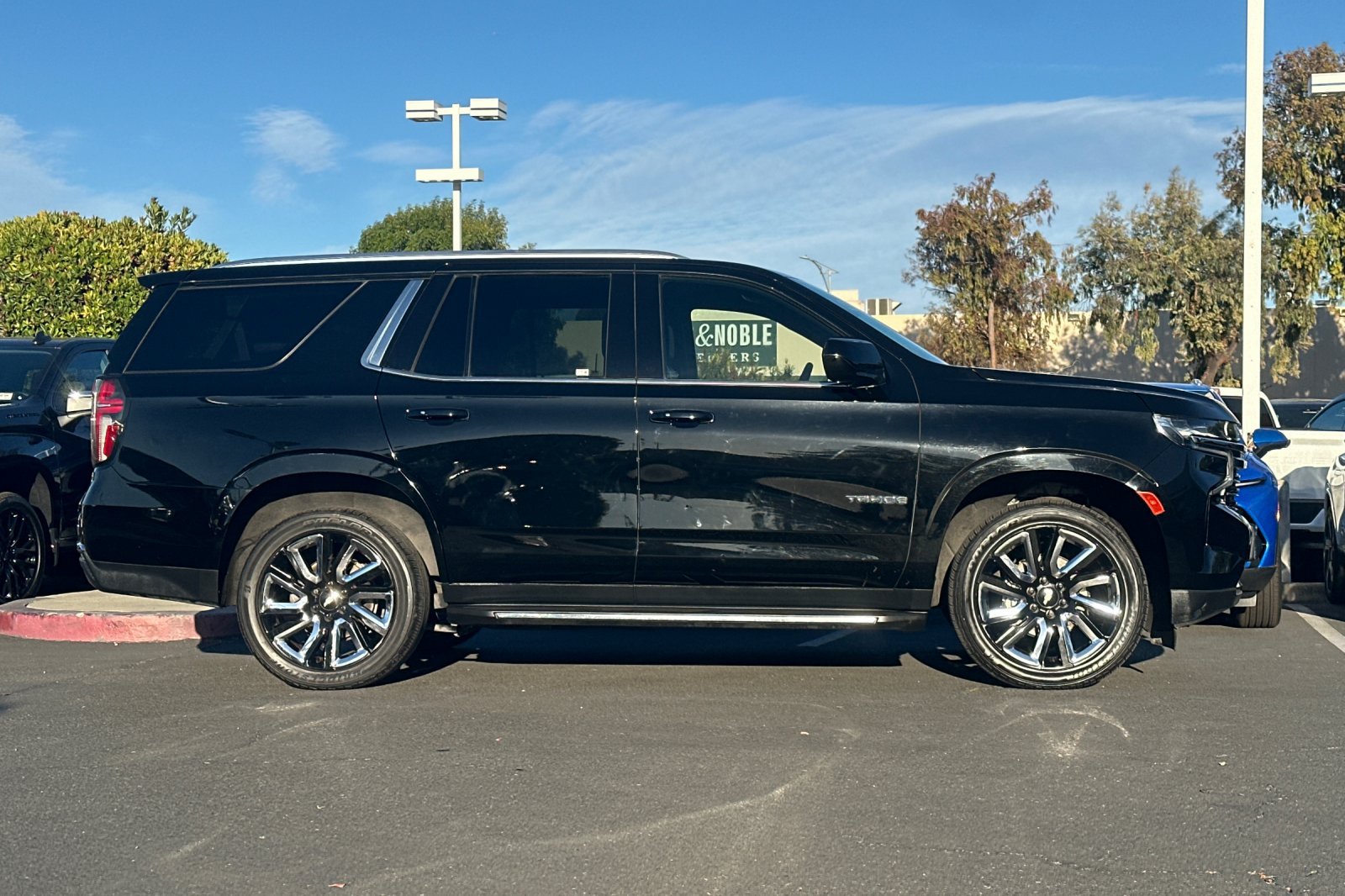 Used 2021 Chevrolet Tahoe LT RWD image 4
