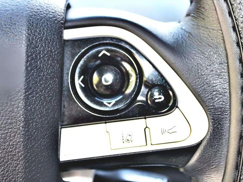 Used 2018 Toyota Prius Two image 16