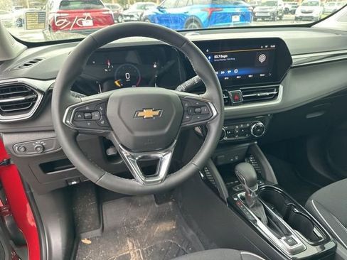 Used 2026 Chevrolet TrailBlazer LT w/ Convenience Package image 11