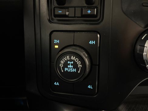 Used 2022 Ford F150 Raptor w/ Equipment Group 801A High image 34