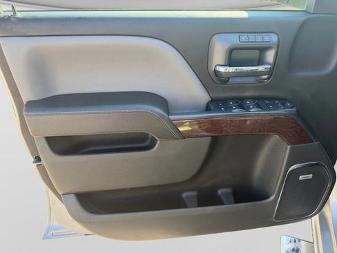 Used 2018 GMC Sierra 1500 SLT AWD/4WD image 13