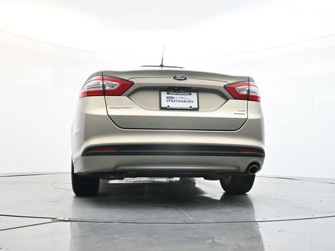 Used 2016 Ford Fusion SE FWD image 44