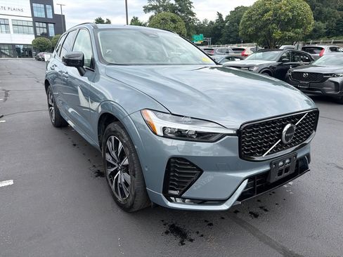 Certified 2024 Volvo XC60 B5 Plus w/ Climate Package AWD/4WD image 6