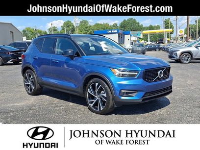 Used 2021 Volvo XC40 T5 R-Design w/ Advanced Package