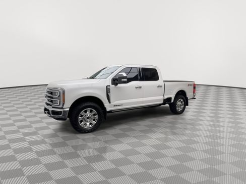 Certified 2023 Ford F250 Lariat w/ Lariat Ultimate Package AWD/4WD image 42