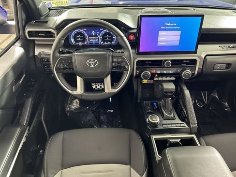 Used 2024 Toyota Tacoma TRD Sport image 22