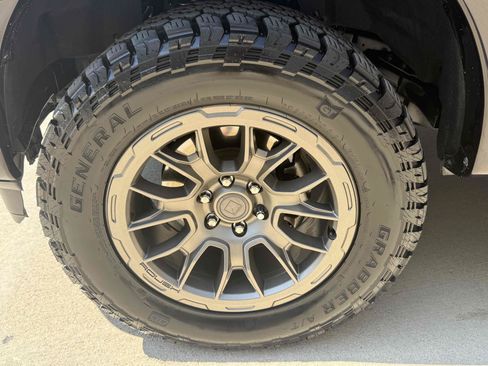 Used 2022 Ford F150 XLT w/ Equipment Group 302A High AWD/4WD image 89