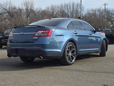 Used 2018 Ford Taurus SHO image 8
