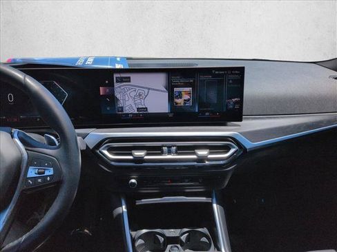 Used 2024 BMW 330i Sedan w/ Convenience Package RWD image 15