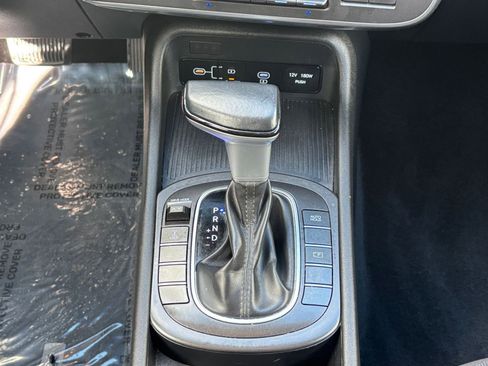 Used 2025 Hyundai Kona SEL image 37