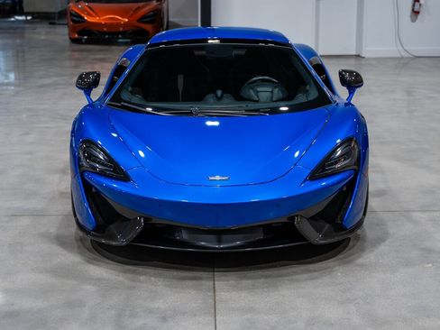 Used 2018 McLaren 570S Spider image 68