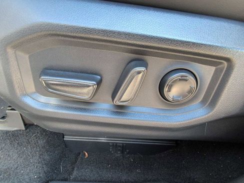 Used 2023 Toyota Sequoia Platinum image 17