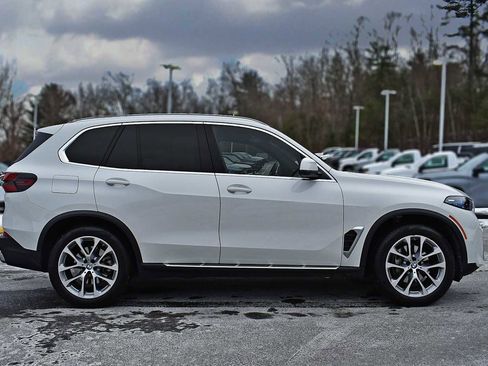 Used 2026 BMW X5 xDrive40i image 7