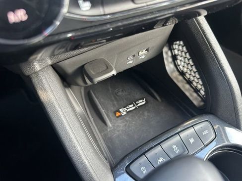 New 2025 Chevrolet TrailBlazer RS w/ Convenience Package image 22