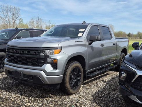 Used 2023 Chevrolet Silverado 1500 Custom w/ LPO, Dark Essentials Package image 1